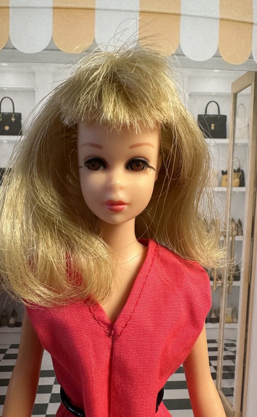 Vintage Mattel Japan Barbie Francie Doll #1130 1960s Bend Leg TNT Stunning